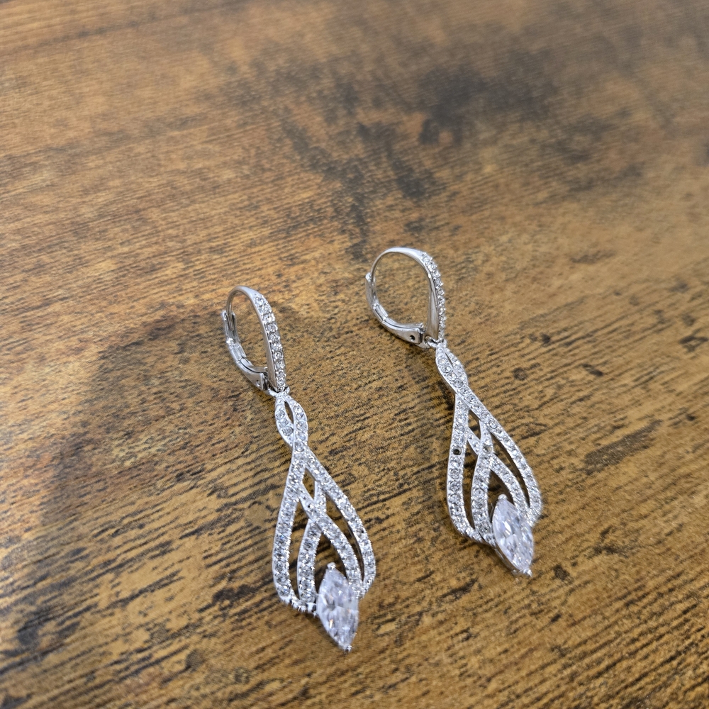 Elegant Silver Drop Earrings